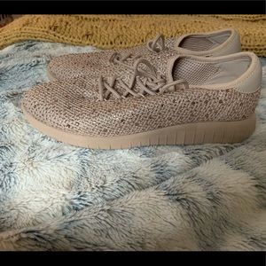 Aldo woman’s shoes